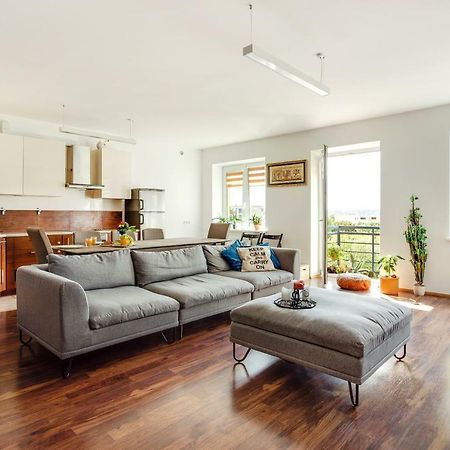 #Stayhere - Spacious & Bright 1Bdr Apartment Shopping District VNO Extérieur photo