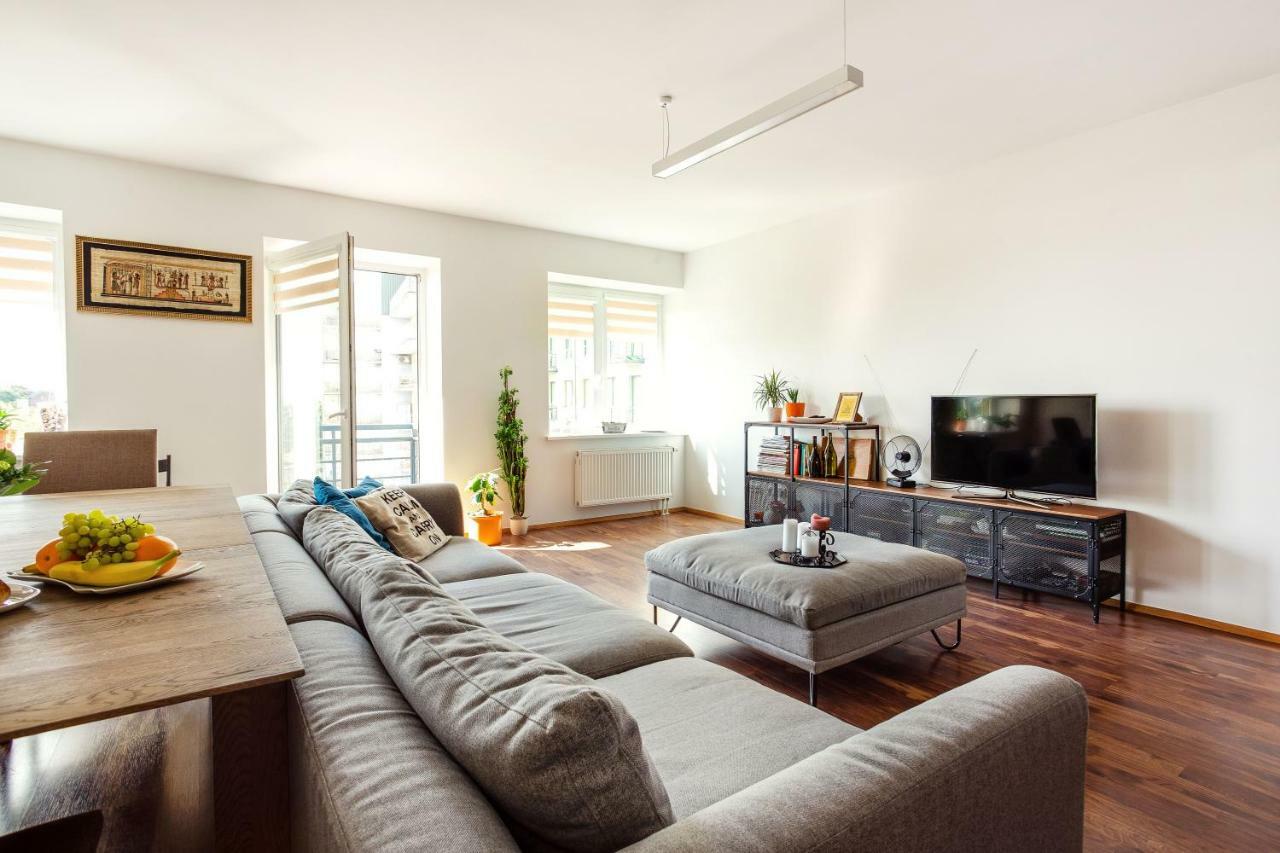 #Stayhere - Spacious & Bright 1Bdr Apartment Shopping District VNO Extérieur photo