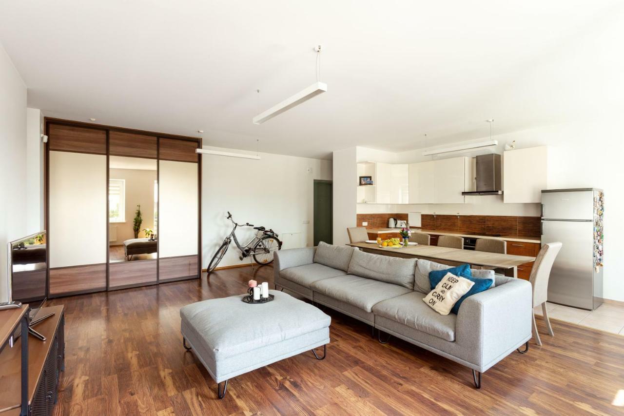 #Stayhere - Spacious & Bright 1Bdr Apartment Shopping District VNO Extérieur photo